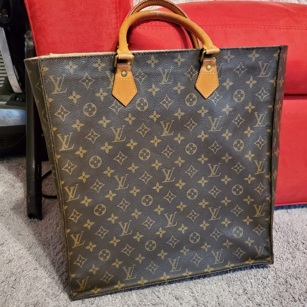 Authentic Vintage Louis Vuitton Sac Plat Shopping Tote w/NEW LEATHER LINING
